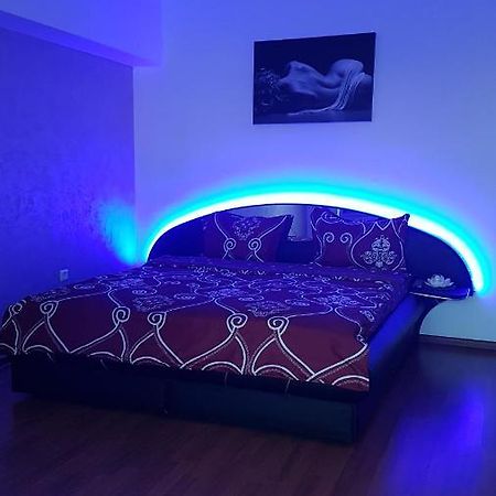 Relax 2 Central Apartment Бакеу Екстер'єр фото